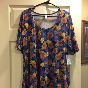 Lu La Roe Perfect T - New with tags 2XL